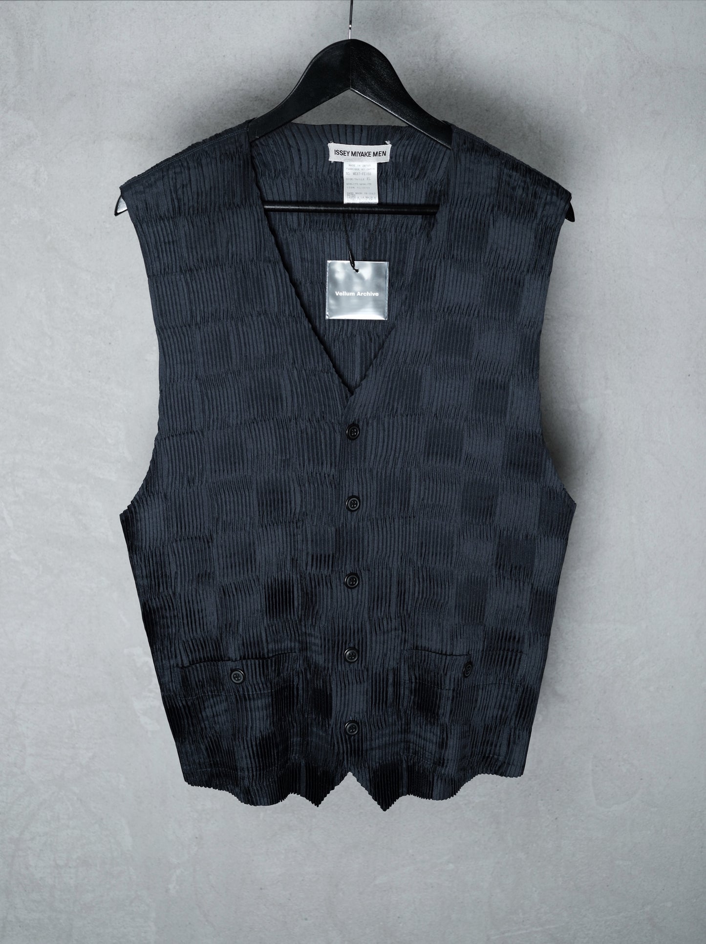 Issey Miyake plissé vest