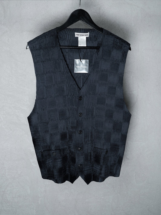 Issey Miyake plissé vest