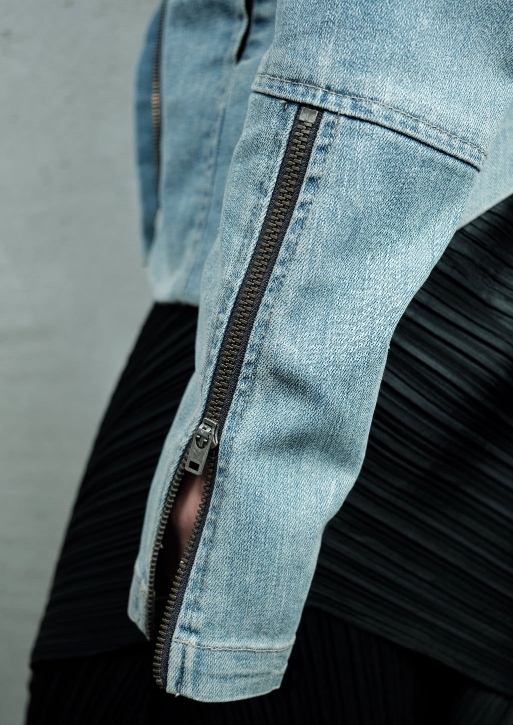 Helmut Lang Double-Zipped Asymmetrical Denim Jacket