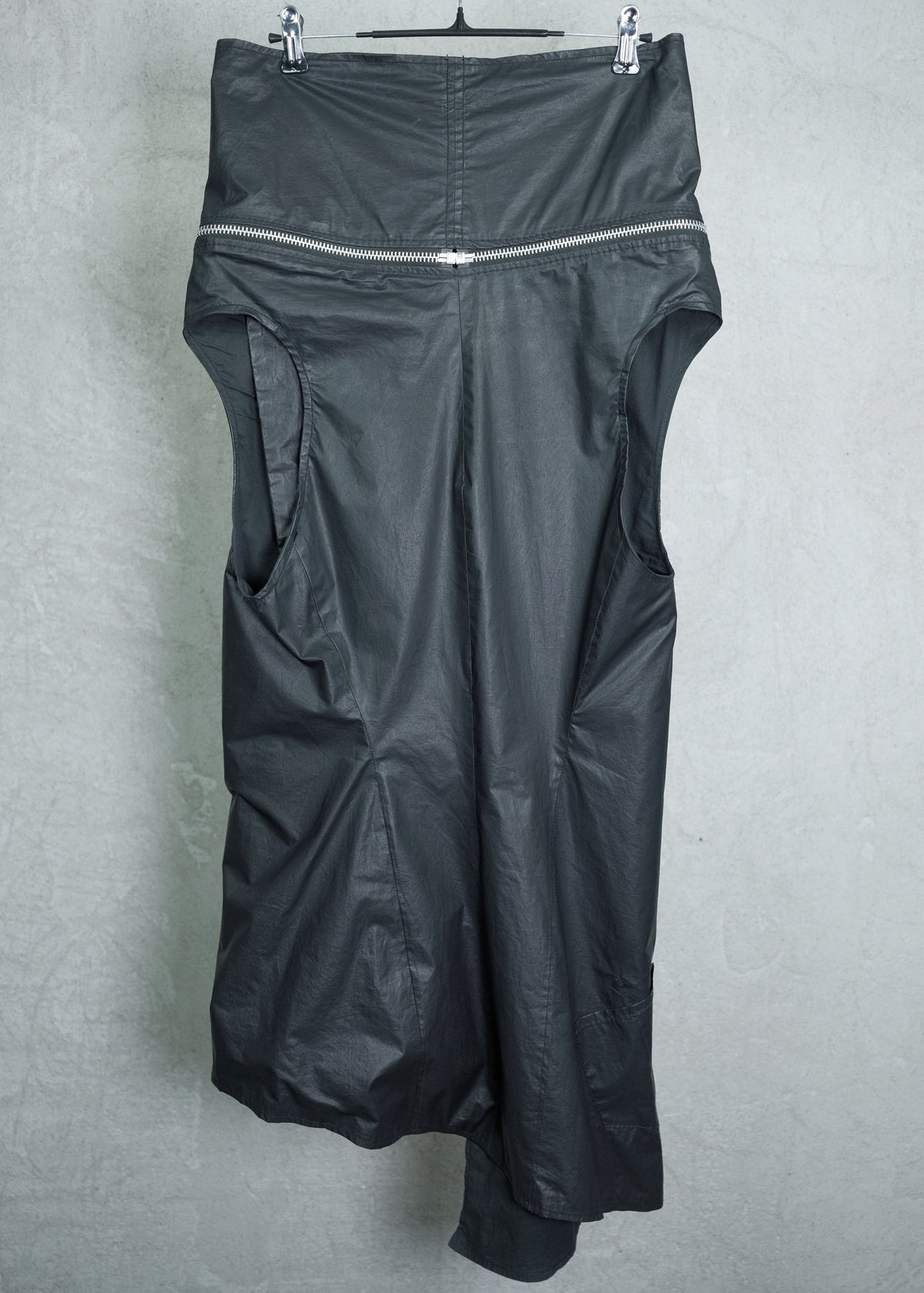 Barbara I Gongini Convertible Sculptural Vest