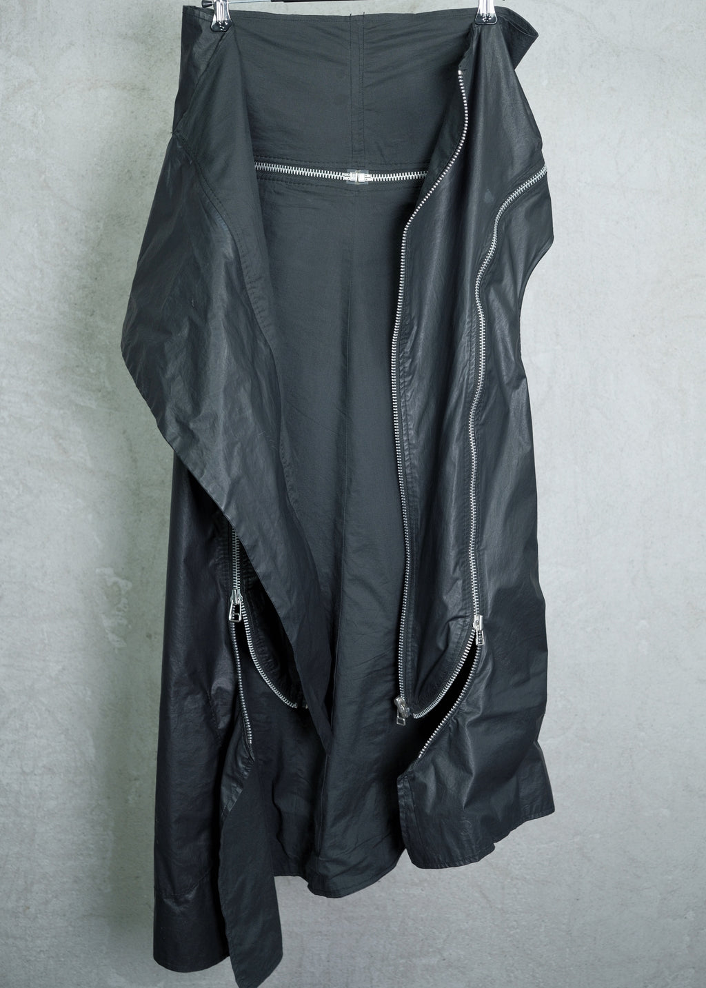 Barbara I Gongini Convertible Sculptural Vest