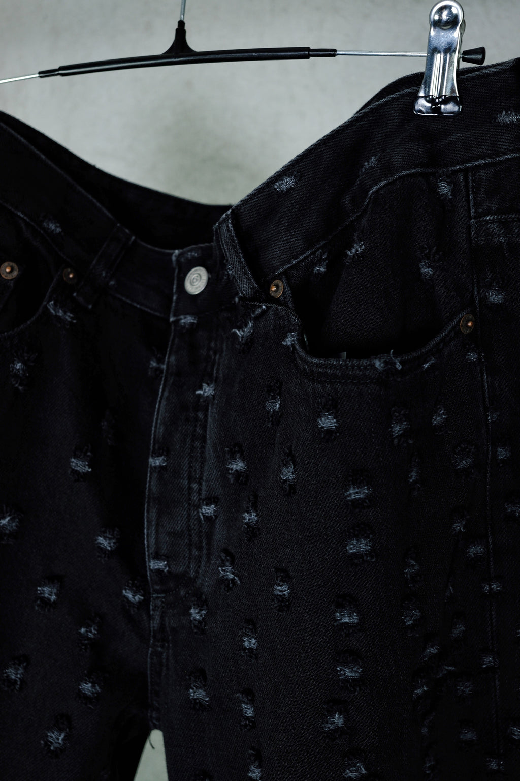 MM6 Maison Margiela Distressed Denim