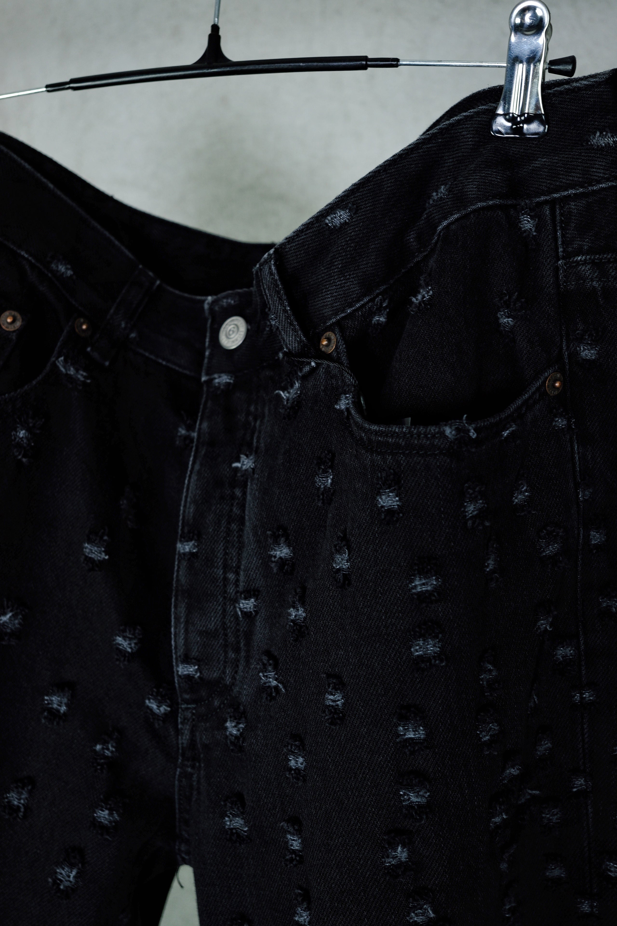 MM6 Maison Margiela Distressed Denim