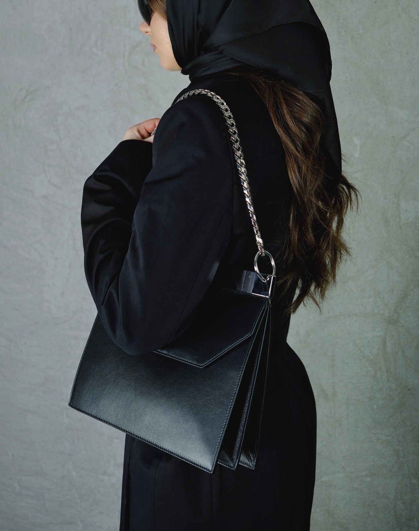 Alexander McQueen Black Leather Chain Bag