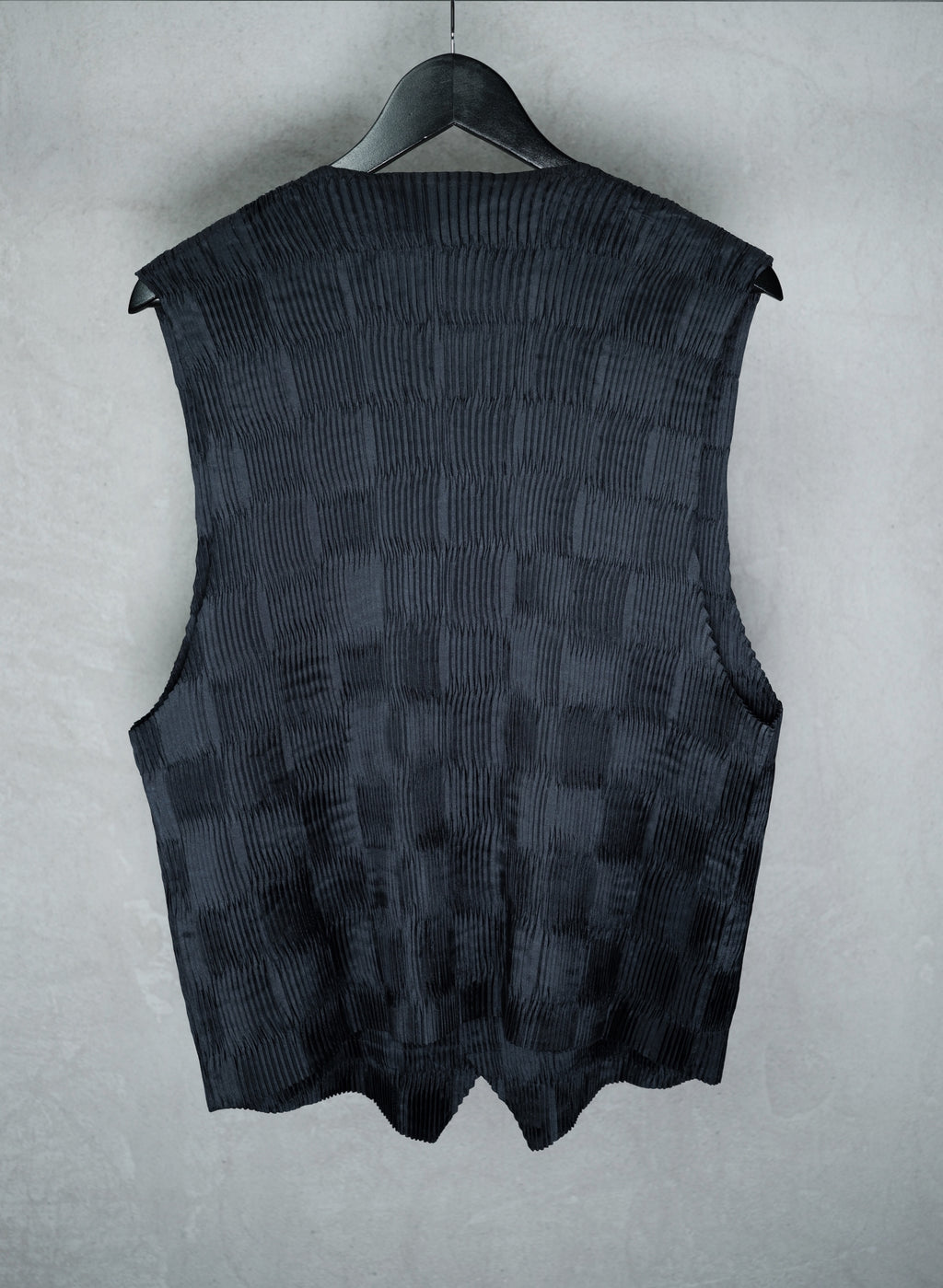Issey Miyake plissé vest